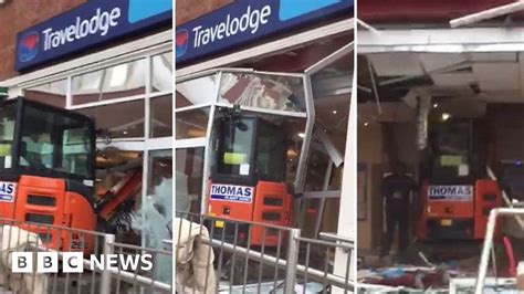 Travelodge Liverpool: Digger driver wrecks hotel reception